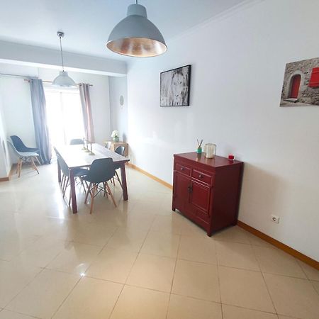 Algarve Modern T1 Apartment With Balcony In อัลบูเฟรา ภายนอก รูปภาพ