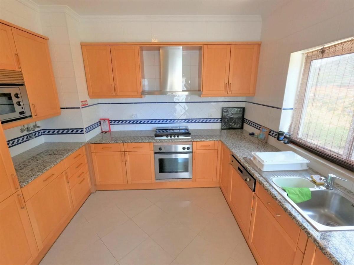 Algarve Modern T1 Apartment With Balcony In อัลบูเฟรา ภายนอก รูปภาพ